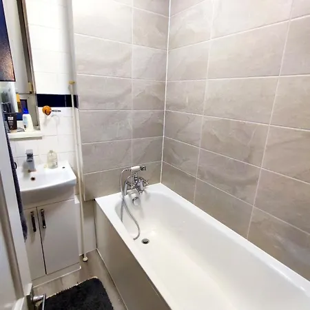 Spacious Flat With 2 To 3 Bedrooms In Central Londres Exterior foto